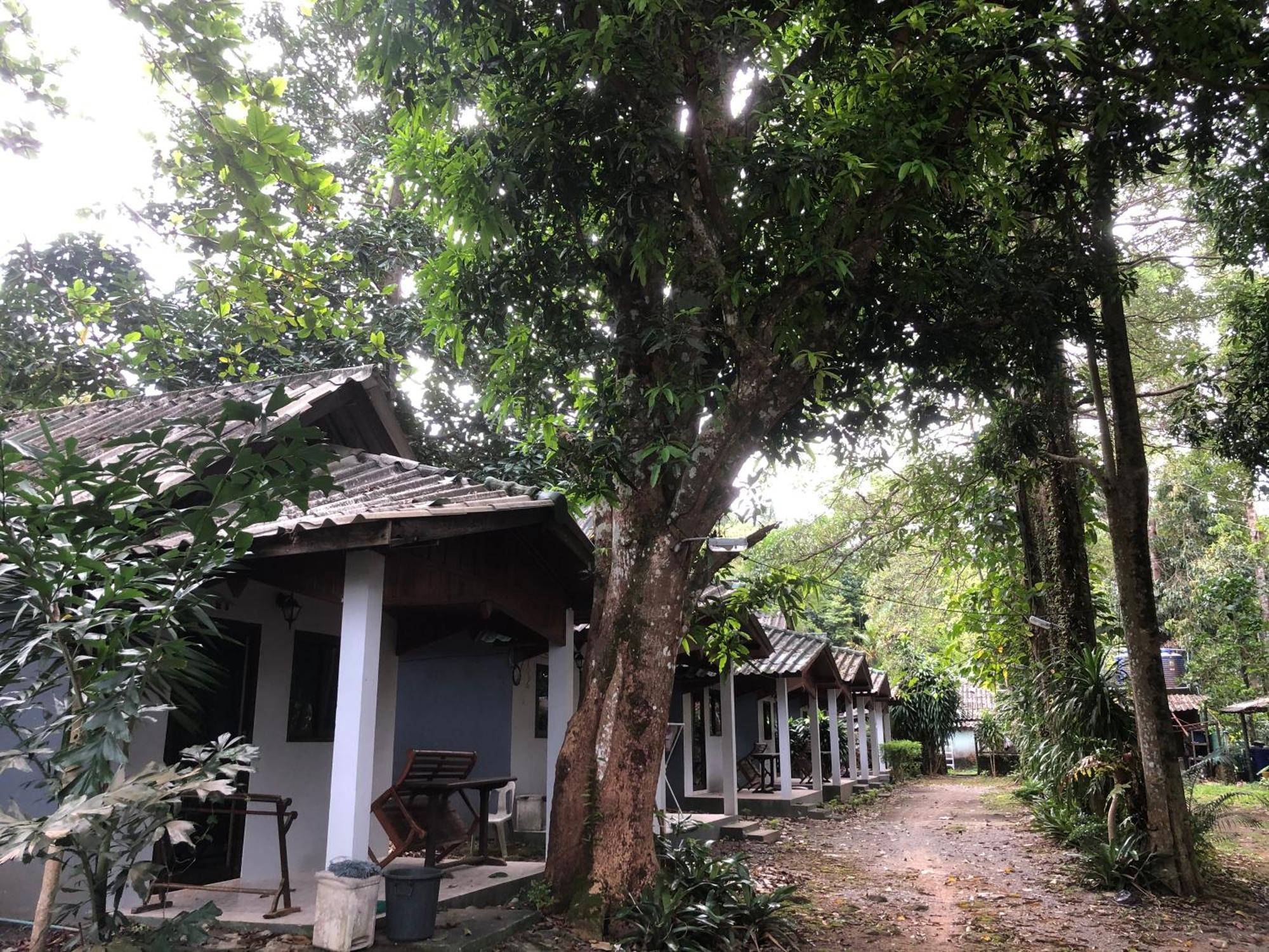 Maleeya Garden Guest House Koh Chang Exterior photo